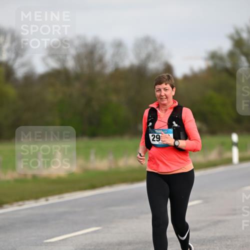12.04.2026 - 45. Internationalen Wilhelmsburger Insellauf Dr. Thomas Lammeyer http://msf.ph/oto/9437729 12.04.2026 09:32:59 Laufen 29 meine-sportfotos.de