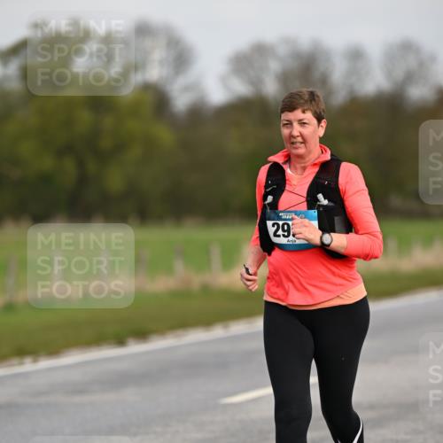 12.04.2026 - 45. Internationalen Wilhelmsburger Insellauf Dr. Thomas Lammeyer http://msf.ph/oto/9437740 12.04.2026 09:33:00 Laufen 29 meine-sportfotos.de