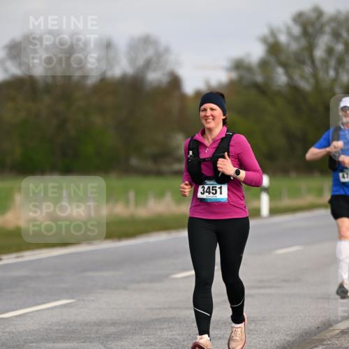 12.04.2026 - 45. Internationalen Wilhelmsburger Insellauf Dr. Thomas Lammeyer http://msf.ph/oto/9437750 12.04.2026 09:33:13 Laufen 3451 meine-sportfotos.de