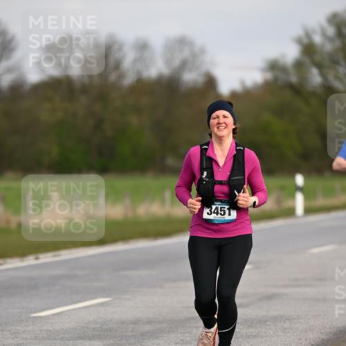 12.04.2026 - 45. Internationalen Wilhelmsburger Insellauf Dr. Thomas Lammeyer http://msf.ph/oto/9437754 12.04.2026 09:33:14 Laufen 3451 meine-sportfotos.de