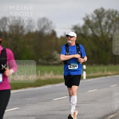 12.04.2026 - 45. Internationalen Wilhelmsburger Insellauf Dr. Thomas Lammeyer http://msf.ph/oto/9437765 12.04.2026 09:33:16 Laufen 4784 meine-sportfotos.de
