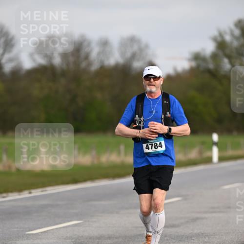 12.04.2026 - 45. Internationalen Wilhelmsburger Insellauf Dr. Thomas Lammeyer http://msf.ph/oto/9437772 12.04.2026 09:33:17 Laufen 4784 meine-sportfotos.de