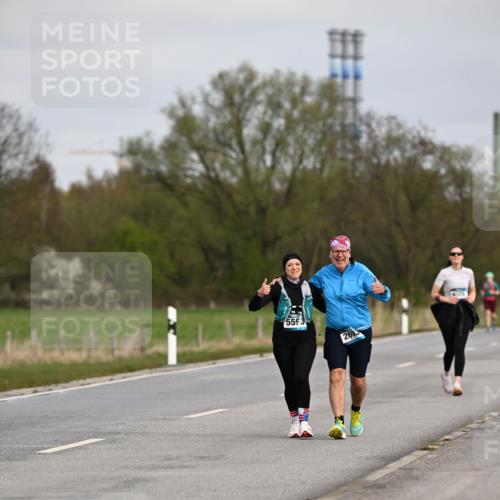 12.04.2026 - 45. Internationalen Wilhelmsburger Insellauf Dr. Thomas Lammeyer http://msf.ph/oto/9437783 12.04.2026 09:33:26 Laufen 559, 2693, 4509 meine-sportfotos.de