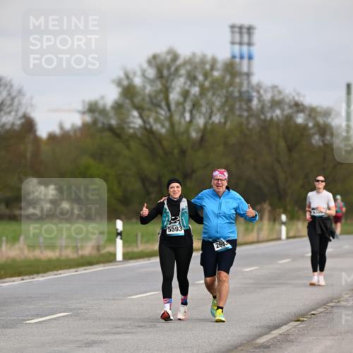 12.04.2026 - 45. Internationalen Wilhelmsburger Insellauf Dr. Thomas Lammeyer http://msf.ph/oto/9437791 12.04.2026 09:33:27 Laufen 5593, 2693 meine-sportfotos.de