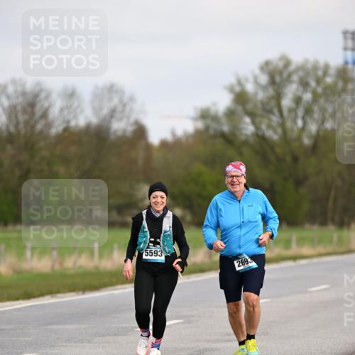 12.04.2026 - 45. Internationalen Wilhelmsburger Insellauf Dr. Thomas Lammeyer http://msf.ph/oto/9437810 12.04.2026 09:33:31 Laufen 5593, 2693 meine-sportfotos.de