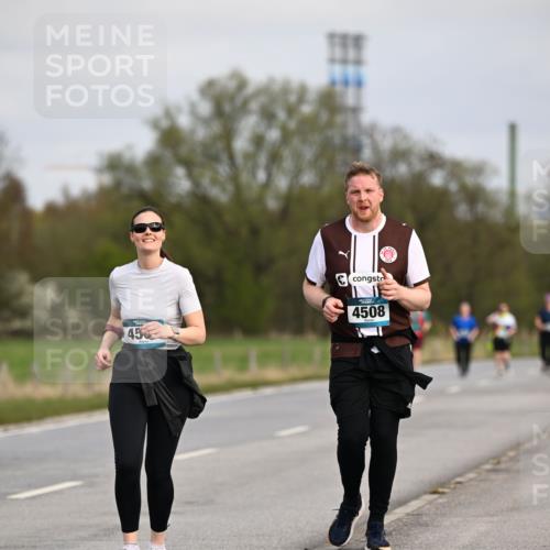 12.04.2026 - 45. Internationalen Wilhelmsburger Insellauf Dr. Thomas Lammeyer http://msf.ph/oto/9437845 12.04.2026 09:33:39 Laufen 45, 4508 meine-sportfotos.de