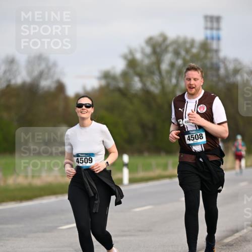 12.04.2026 - 45. Internationalen Wilhelmsburger Insellauf Dr. Thomas Lammeyer http://msf.ph/oto/9437853 12.04.2026 09:33:40 Laufen 4509, 4508 meine-sportfotos.de