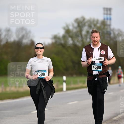 12.04.2026 - 45. Internationalen Wilhelmsburger Insellauf Dr. Thomas Lammeyer http://msf.ph/oto/9437855 12.04.2026 09:33:41 Laufen 4509, 4508 meine-sportfotos.de