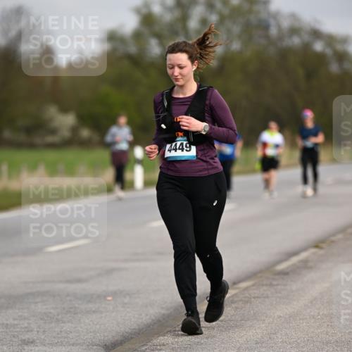 12.04.2026 - 45. Internationalen Wilhelmsburger Insellauf Dr. Thomas Lammeyer http://msf.ph/oto/9437868 12.04.2026 09:33:57 Laufen 4449 meine-sportfotos.de