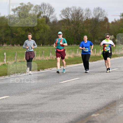 12.04.2026 - 45. Internationalen Wilhelmsburger Insellauf Dr. Thomas Lammeyer http://msf.ph/oto/9437895 12.04.2026 09:34:11 Laufen 4688, 3457 meine-sportfotos.de