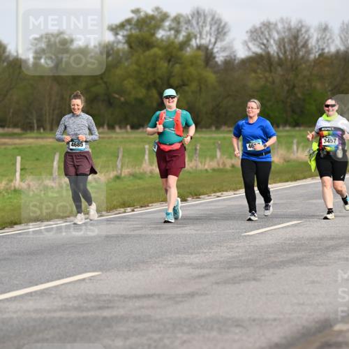 12.04.2026 - 45. Internationalen Wilhelmsburger Insellauf Dr. Thomas Lammeyer http://msf.ph/oto/9437910 12.04.2026 09:34:13 Laufen 4685, 46, 3457, 2904 meine-sportfotos.de