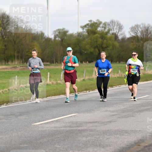12.04.2026 - 45. Internationalen Wilhelmsburger Insellauf Dr. Thomas Lammeyer http://msf.ph/oto/9437921 12.04.2026 09:34:14 Laufen 2904, 4685, 4688, 3457 meine-sportfotos.de