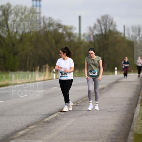 12.04.2026 - 45. Internationalen Wilhelmsburger Insellauf Dr. Thomas Lammeyer http://msf.ph/oto/9437959 12.04.2026 09:35:37 Laufen 3505, 2985, 16 meine-sportfotos.de