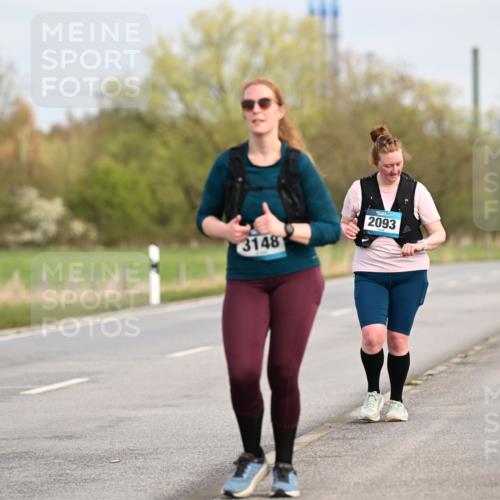 12.04.2026 - 45. Internationalen Wilhelmsburger Insellauf Dr. Thomas Lammeyer http://msf.ph/oto/9438017 12.04.2026 09:36:15 Laufen 3148, 2093, 2663 meine-sportfotos.de