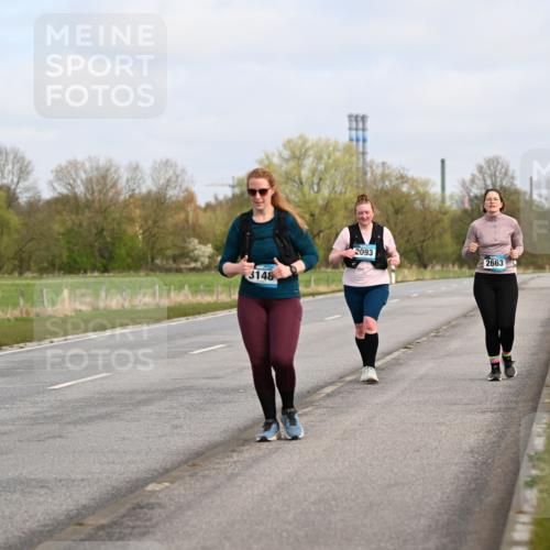 12.04.2026 - 45. Internationalen Wilhelmsburger Insellauf Dr. Thomas Lammeyer http://msf.ph/oto/9438020 12.04.2026 09:36:16 Laufen 3148, 2093, 2663 meine-sportfotos.de