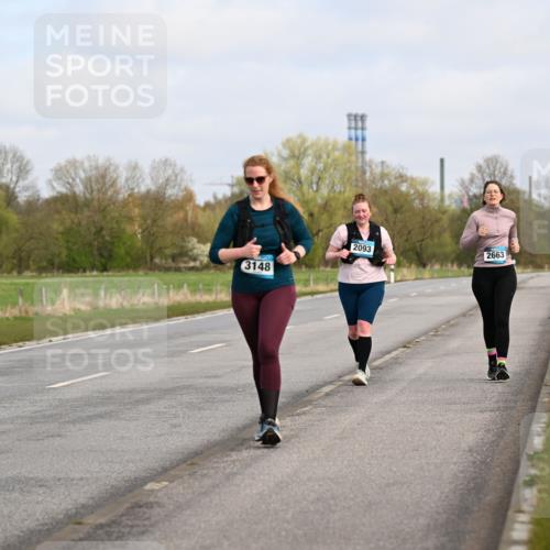12.04.2026 - 45. Internationalen Wilhelmsburger Insellauf Dr. Thomas Lammeyer http://msf.ph/oto/9438021 12.04.2026 09:36:16 Laufen 3148, 2093, 2663 meine-sportfotos.de
