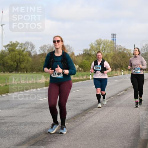 12.04.2026 - 45. Internationalen Wilhelmsburger Insellauf Dr. Thomas Lammeyer http://msf.ph/oto/9438033 12.04.2026 09:36:18 Laufen 3148, 2093, 2663 meine-sportfotos.de