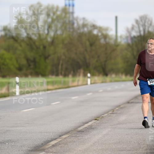 12.04.2026 - 45. Internationalen Wilhelmsburger Insellauf Dr. Thomas Lammeyer http://msf.ph/oto/9438053 12.04.2026 09:37:20 Laufen 3840 meine-sportfotos.de