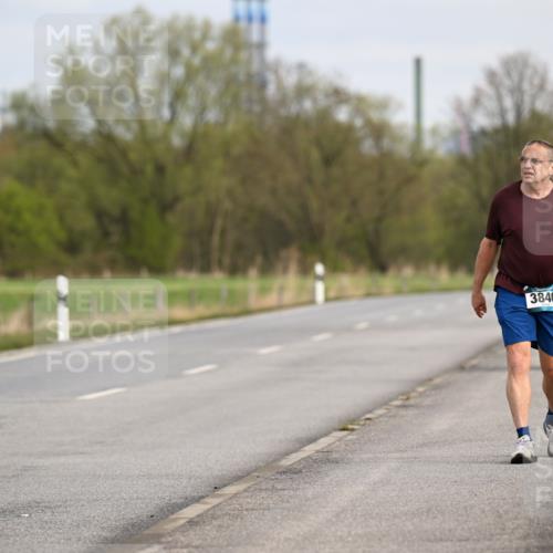 12.04.2026 - 45. Internationalen Wilhelmsburger Insellauf Dr. Thomas Lammeyer http://msf.ph/oto/9438054 12.04.2026 09:37:20 Laufen 3840 meine-sportfotos.de