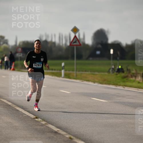 12.04.2026 - 45. Internationalen Wilhelmsburger Insellauf Dr. Thomas Lammeyer http://msf.ph/oto/9438065 12.04.2026 09:46:13 Laufen 5293 meine-sportfotos.de