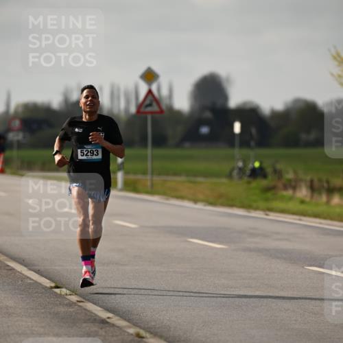 12.04.2026 - 45. Internationalen Wilhelmsburger Insellauf Dr. Thomas Lammeyer http://msf.ph/oto/9438071 12.04.2026 09:46:13 Laufen 5293 meine-sportfotos.de
