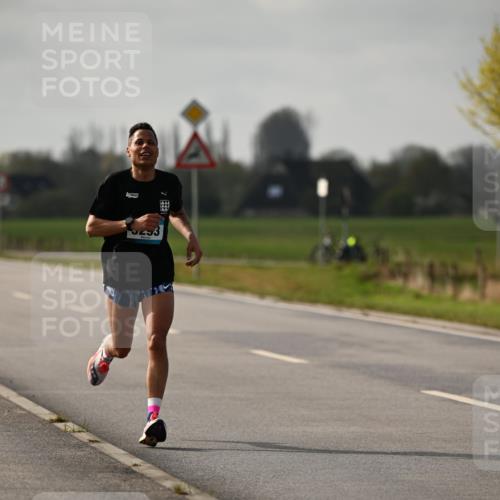 12.04.2026 - 45. Internationalen Wilhelmsburger Insellauf Dr. Thomas Lammeyer http://msf.ph/oto/9438074 12.04.2026 09:46:14 Laufen 0253 meine-sportfotos.de