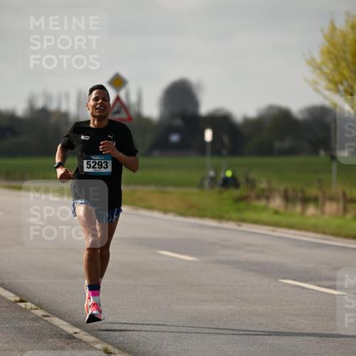 12.04.2026 - 45. Internationalen Wilhelmsburger Insellauf Dr. Thomas Lammeyer http://msf.ph/oto/9438076 12.04.2026 09:46:14 Laufen 5293 meine-sportfotos.de
