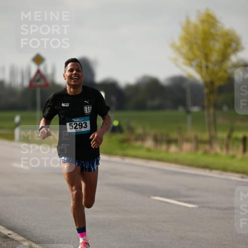 12.04.2026 - 45. Internationalen Wilhelmsburger Insellauf Dr. Thomas Lammeyer http://msf.ph/oto/9438082 12.04.2026 09:46:15 Laufen 5293 meine-sportfotos.de