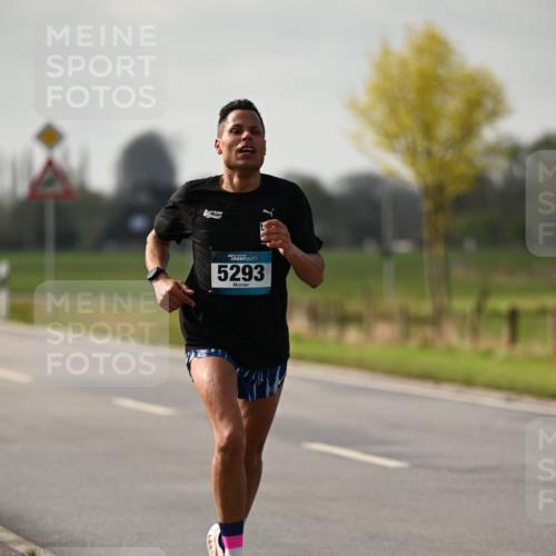 12.04.2026 - 45. Internationalen Wilhelmsburger Insellauf Dr. Thomas Lammeyer http://msf.ph/oto/9438086 12.04.2026 09:46:15 Laufen 45, 5293 meine-sportfotos.de