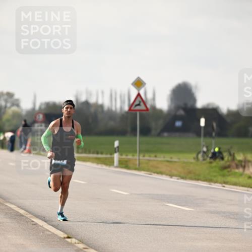 12.04.2026 - 45. Internationalen Wilhelmsburger Insellauf Dr. Thomas Lammeyer http://msf.ph/oto/9438171 12.04.2026 09:48:13 Laufen  meine-sportfotos.de