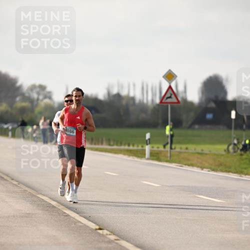12.04.2026 - 45. Internationalen Wilhelmsburger Insellauf Dr. Thomas Lammeyer http://msf.ph/oto/9438190 12.04.2026 09:48:28 Laufen  meine-sportfotos.de