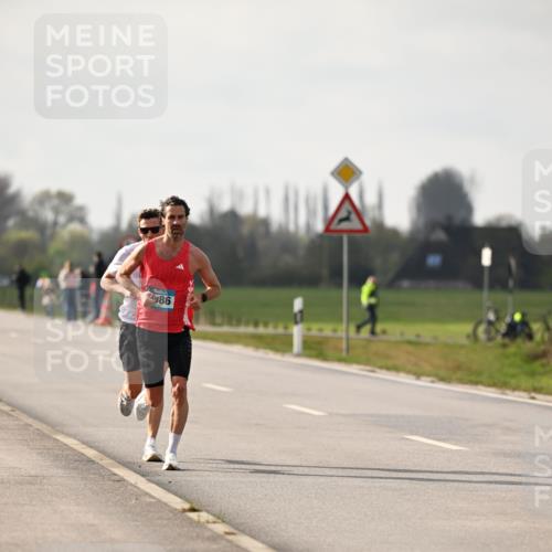 12.04.2026 - 45. Internationalen Wilhelmsburger Insellauf Dr. Thomas Lammeyer http://msf.ph/oto/9438194 12.04.2026 09:48:28 Laufen 86 meine-sportfotos.de