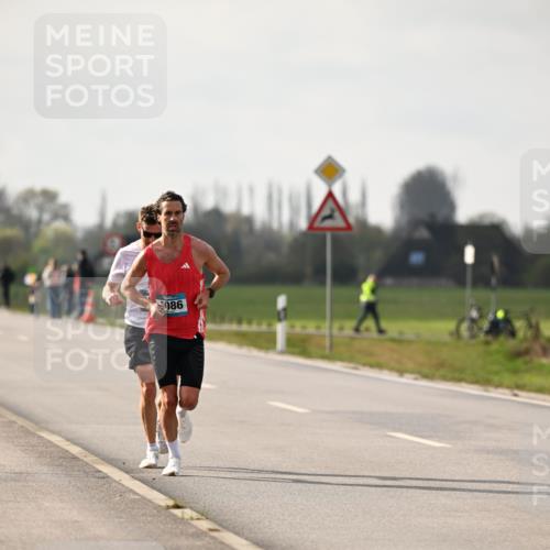 12.04.2026 - 45. Internationalen Wilhelmsburger Insellauf Dr. Thomas Lammeyer http://msf.ph/oto/9438197 12.04.2026 09:48:28 Laufen 086 meine-sportfotos.de