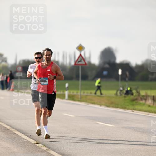 12.04.2026 - 45. Internationalen Wilhelmsburger Insellauf Dr. Thomas Lammeyer http://msf.ph/oto/9438201 12.04.2026 09:48:29 Laufen 34086 meine-sportfotos.de