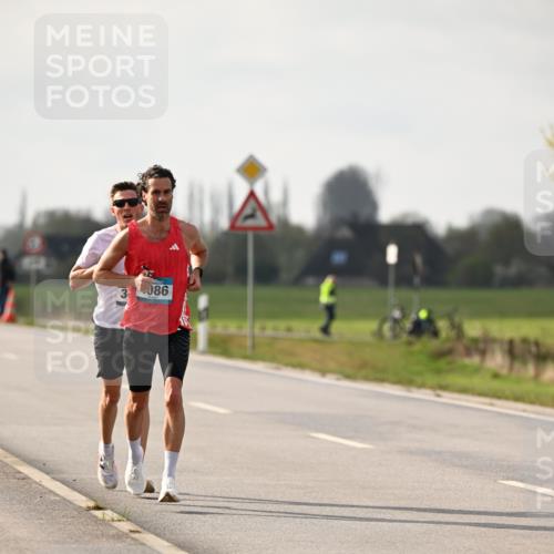 12.04.2026 - 45. Internationalen Wilhelmsburger Insellauf Dr. Thomas Lammeyer http://msf.ph/oto/9438203 12.04.2026 09:48:29 Laufen 3086 meine-sportfotos.de