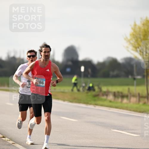 12.04.2026 - 45. Internationalen Wilhelmsburger Insellauf Dr. Thomas Lammeyer http://msf.ph/oto/9438209 12.04.2026 09:48:30 Laufen 86, 31 meine-sportfotos.de