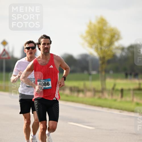 12.04.2026 - 45. Internationalen Wilhelmsburger Insellauf Dr. Thomas Lammeyer http://msf.ph/oto/9438217 12.04.2026 09:48:31 Laufen 4086 meine-sportfotos.de