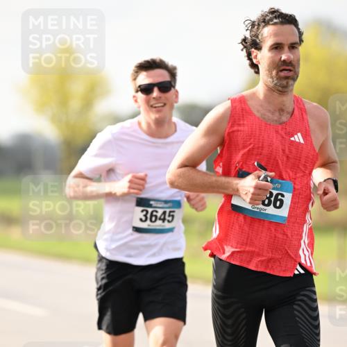 12.04.2026 - 45. Internationalen Wilhelmsburger Insellauf Dr. Thomas Lammeyer http://msf.ph/oto/9438226 12.04.2026 09:48:33 Laufen 3645, 36 meine-sportfotos.de