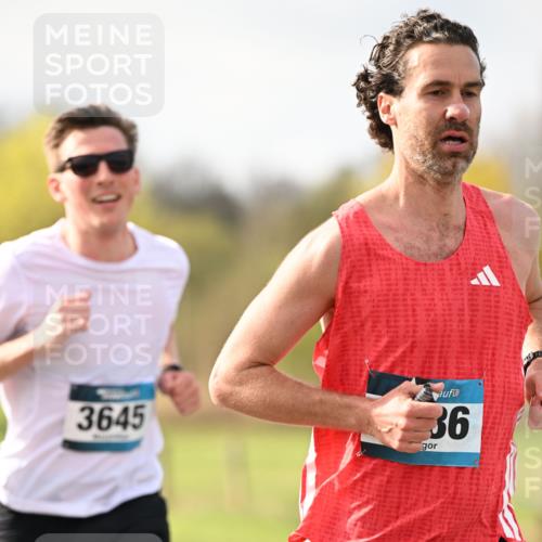 12.04.2026 - 45. Internationalen Wilhelmsburger Insellauf Dr. Thomas Lammeyer http://msf.ph/oto/9438230 12.04.2026 09:48:33 Laufen 3645, 36 meine-sportfotos.de