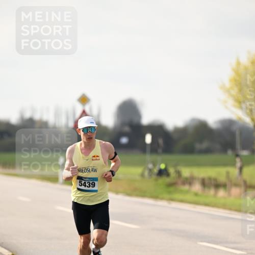 12.04.2026 - 45. Internationalen Wilhelmsburger Insellauf Dr. Thomas Lammeyer http://msf.ph/oto/9438247 12.04.2026 09:48:56 Laufen 5439 meine-sportfotos.de