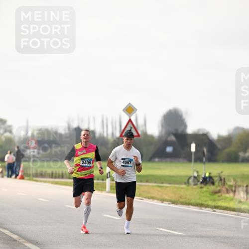 12.04.2026 - 45. Internationalen Wilhelmsburger Insellauf Dr. Thomas Lammeyer http://msf.ph/oto/9438298 12.04.2026 09:49:55 Laufen 4067, 2409 meine-sportfotos.de