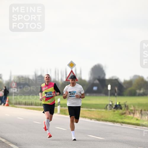 12.04.2026 - 45. Internationalen Wilhelmsburger Insellauf Dr. Thomas Lammeyer http://msf.ph/oto/9438300 12.04.2026 09:49:56 Laufen 2409, 4067 meine-sportfotos.de