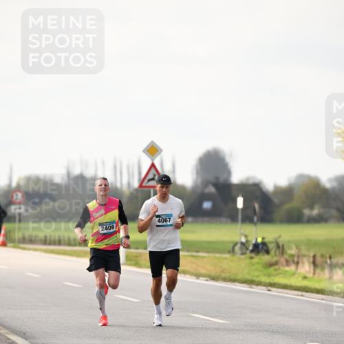 12.04.2026 - 45. Internationalen Wilhelmsburger Insellauf Dr. Thomas Lammeyer http://msf.ph/oto/9438301 12.04.2026 09:49:56 Laufen 2409, 4067 meine-sportfotos.de