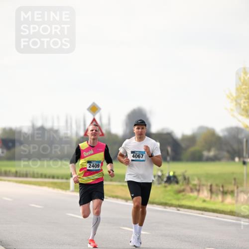 12.04.2026 - 45. Internationalen Wilhelmsburger Insellauf Dr. Thomas Lammeyer http://msf.ph/oto/9438304 12.04.2026 09:49:57 Laufen 2409, 4067 meine-sportfotos.de