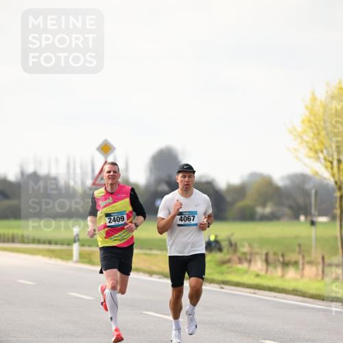 12.04.2026 - 45. Internationalen Wilhelmsburger Insellauf Dr. Thomas Lammeyer http://msf.ph/oto/9438306 12.04.2026 09:49:57 Laufen 2409, 4067 meine-sportfotos.de