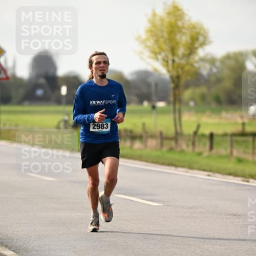 12.04.2026 - 45. Internationalen Wilhelmsburger Insellauf Dr. Thomas Lammeyer http://msf.ph/oto/9438344 12.04.2026 09:50:15 Laufen 2983 meine-sportfotos.de