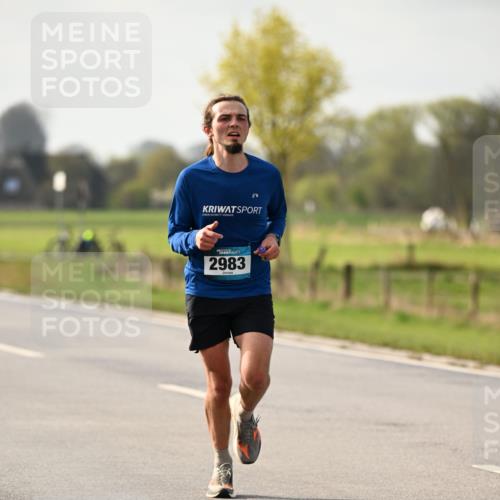 12.04.2026 - 45. Internationalen Wilhelmsburger Insellauf Dr. Thomas Lammeyer http://msf.ph/oto/9438349 12.04.2026 09:50:16 Laufen 2983 meine-sportfotos.de