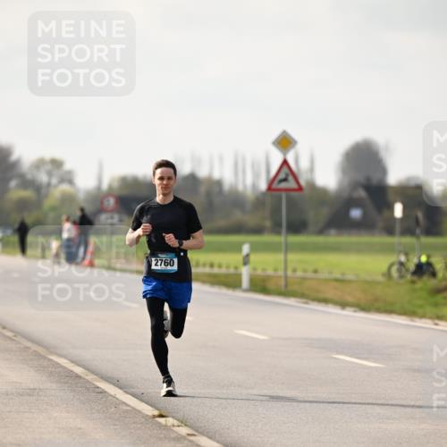 12.04.2026 - 45. Internationalen Wilhelmsburger Insellauf Dr. Thomas Lammeyer http://msf.ph/oto/9438362 12.04.2026 09:50:30 Laufen 2760 meine-sportfotos.de