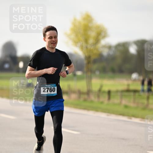 12.04.2026 - 45. Internationalen Wilhelmsburger Insellauf Dr. Thomas Lammeyer http://msf.ph/oto/9438385 12.04.2026 09:50:33 Laufen 2760 meine-sportfotos.de