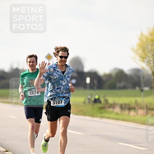 12.04.2026 - 45. Internationalen Wilhelmsburger Insellauf Dr. Thomas Lammeyer http://msf.ph/oto/9438406 12.04.2026 09:51:06 Laufen 2874, 3107 meine-sportfotos.de
